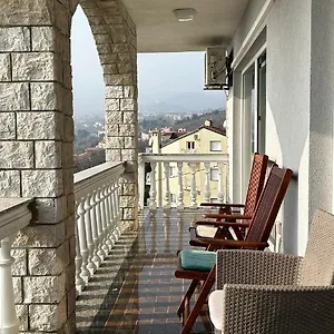 Giani With Swimming Pool , Opatija Kroatië