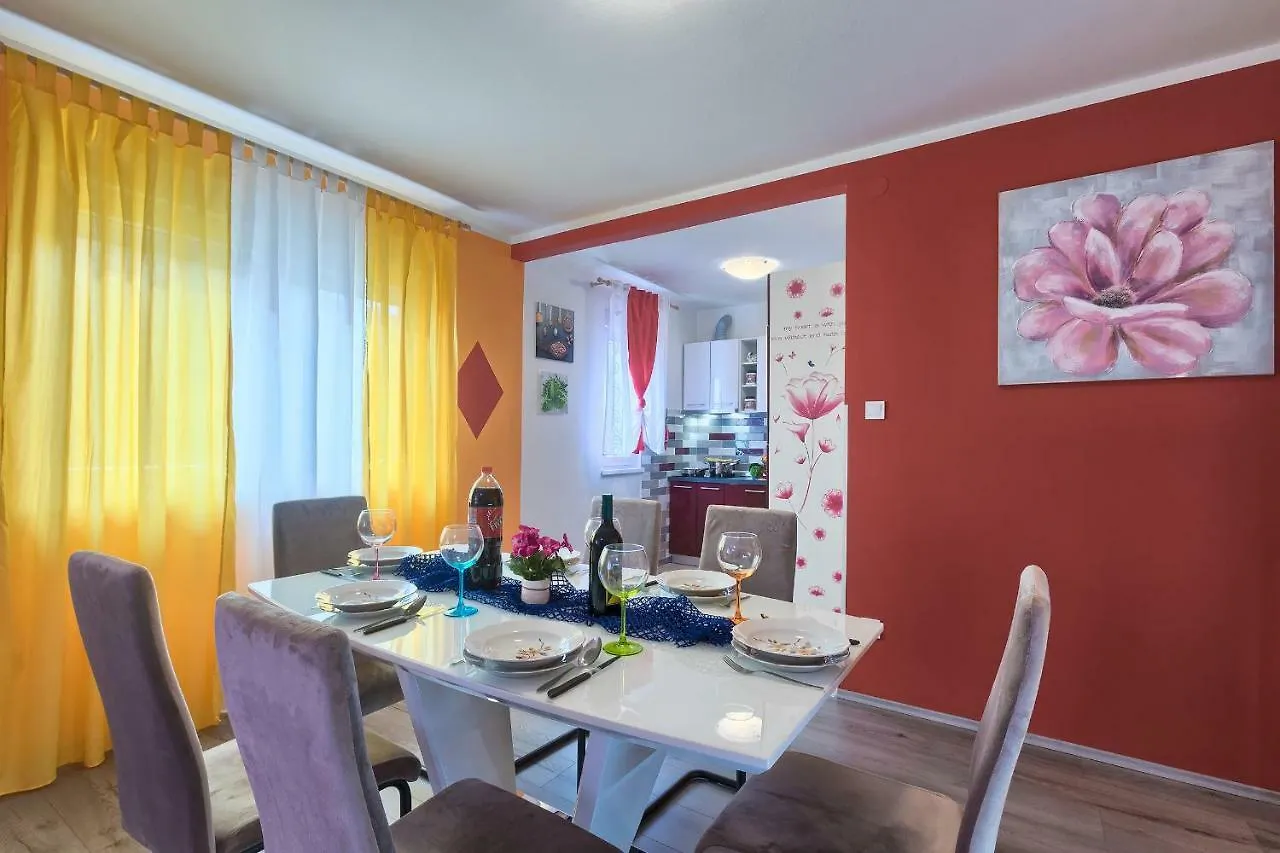 Apartman Modry Pula Apartment